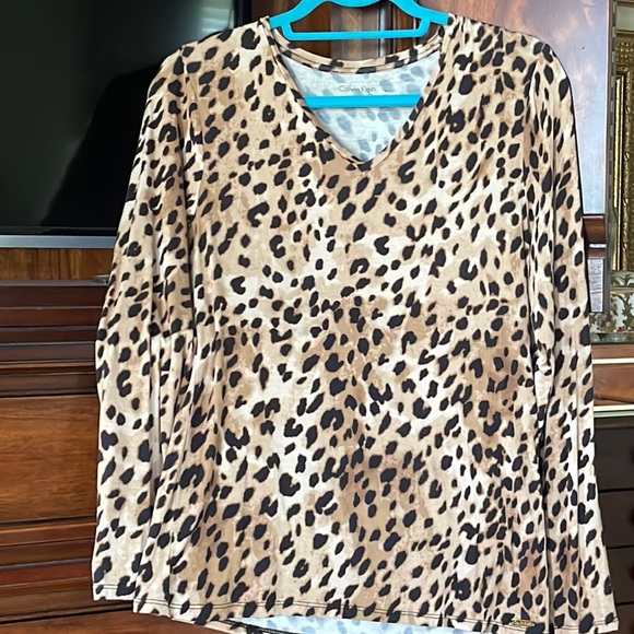 Leopard - Picture 1 of 3